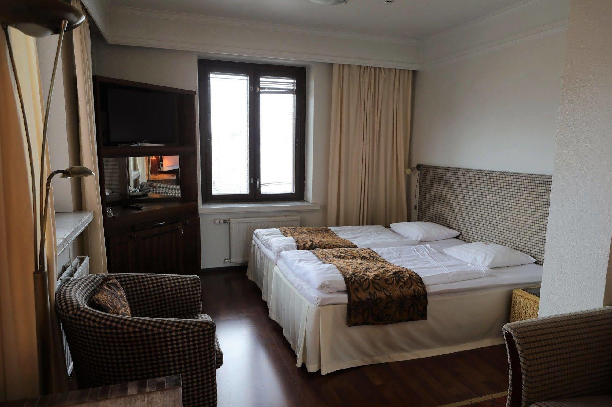 Hotel Seurahuone Коккола Экстерьер фото