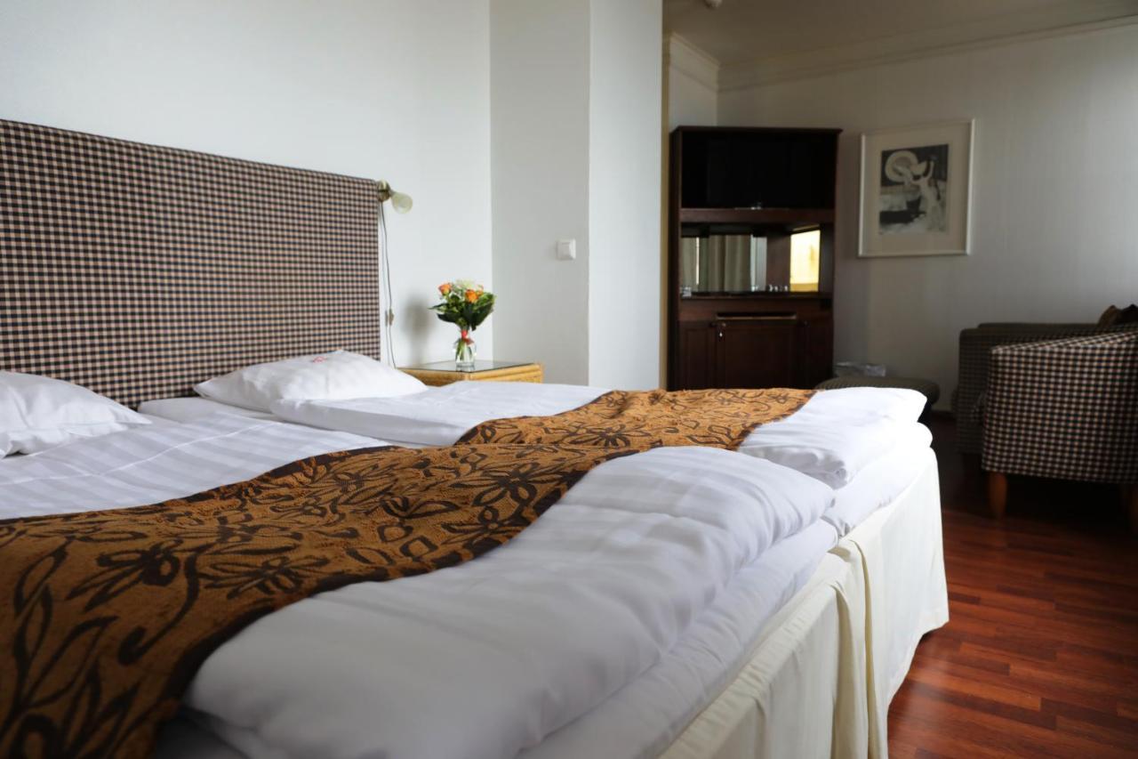 Hotel Seurahuone Коккола Экстерьер фото